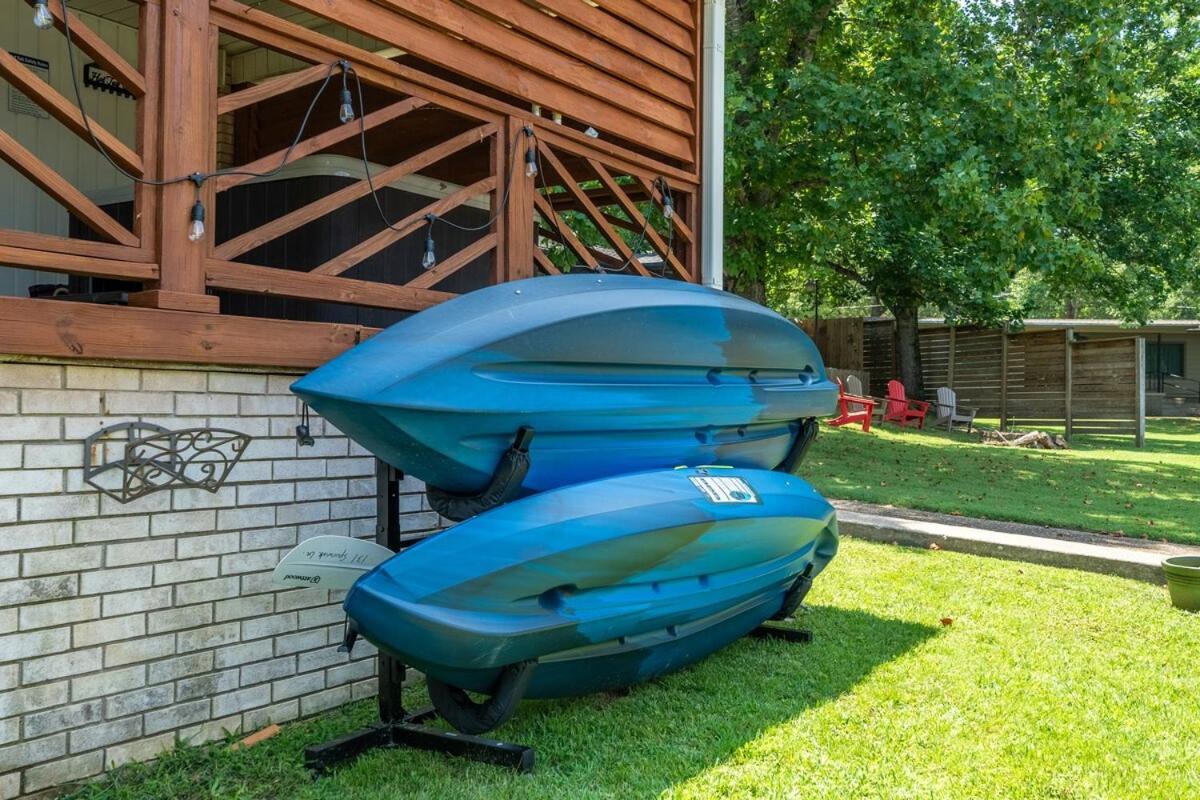 Steps To The Lake, Game Room & More! Sleeps 9 Lake Hamilton Kültér fotó