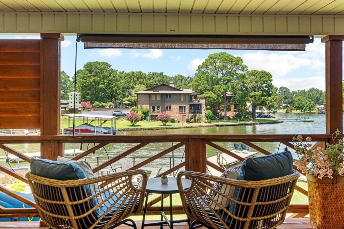 Steps To The Lake, Game Room & More! Sleeps 9 Lake Hamilton Kültér fotó