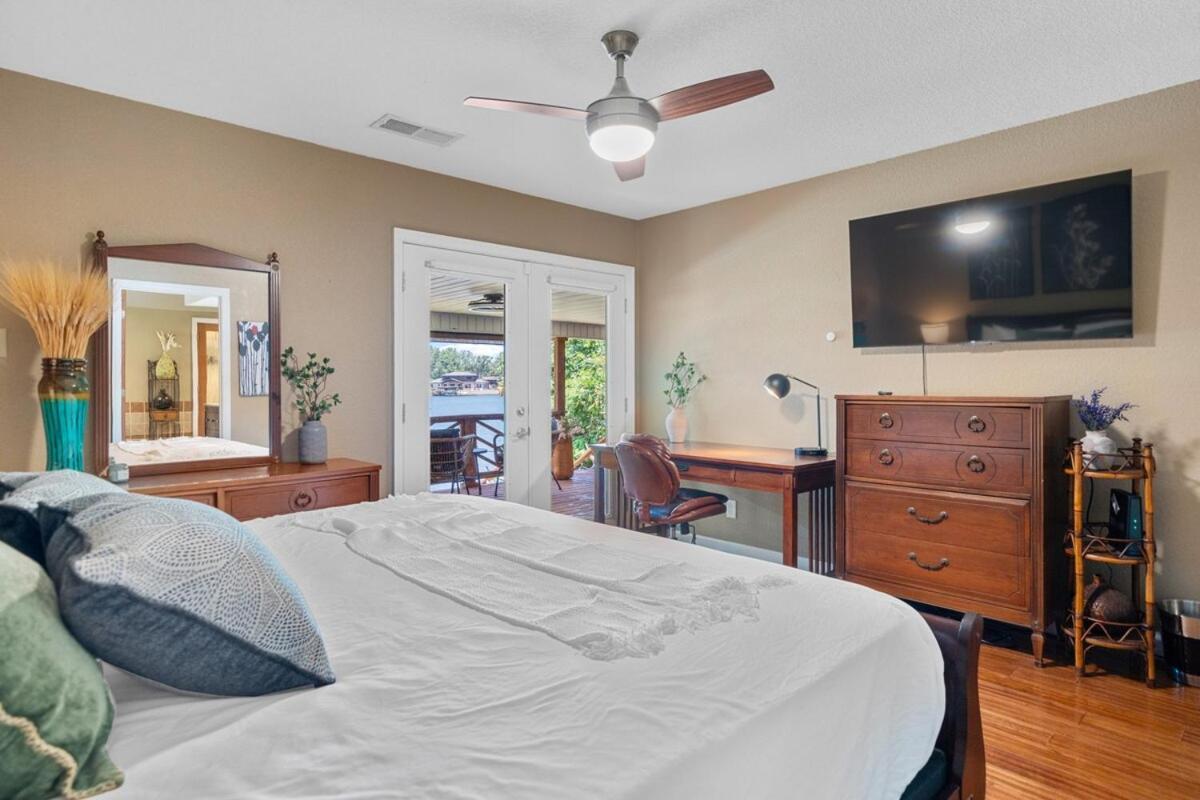 Steps To The Lake, Game Room & More! Sleeps 9 Lake Hamilton Kültér fotó