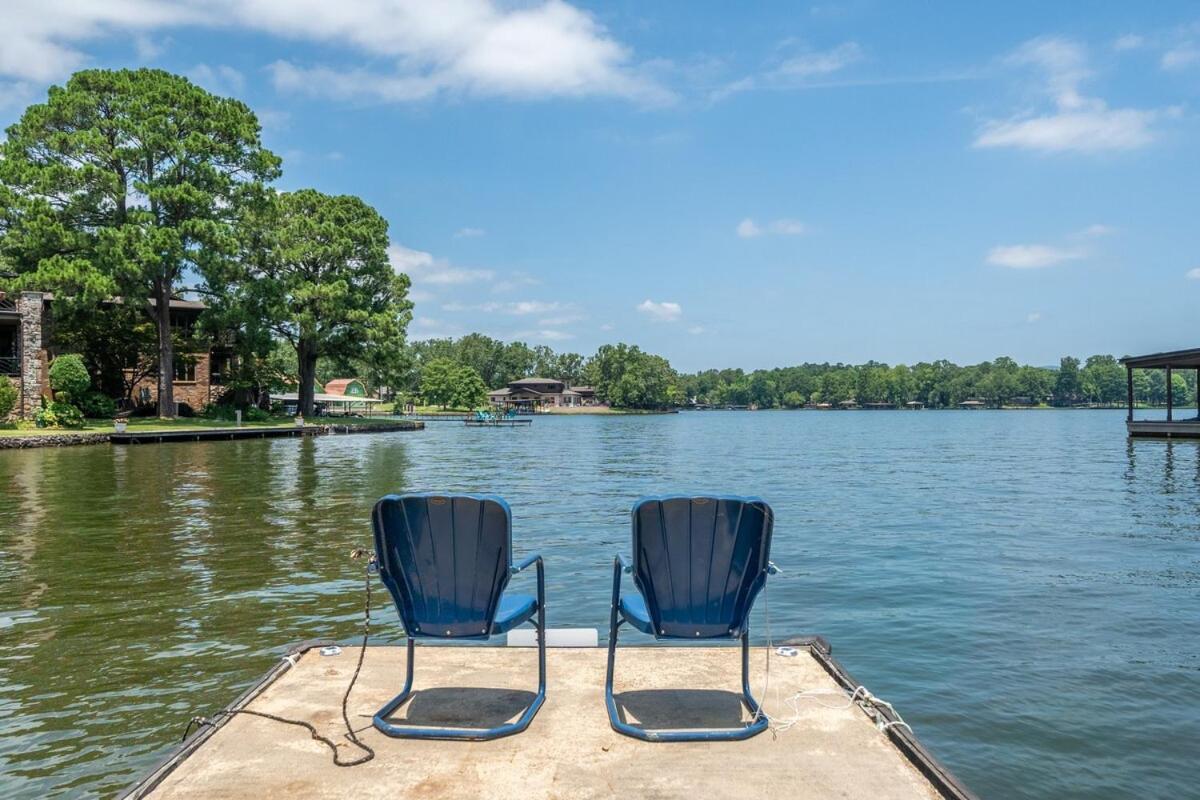 Steps To The Lake, Game Room & More! Sleeps 9 Lake Hamilton Kültér fotó