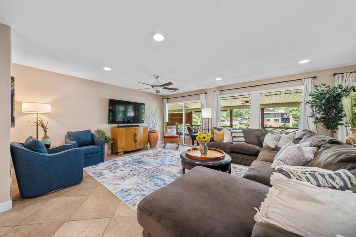 Steps To The Lake, Game Room & More! Sleeps 9 Lake Hamilton Kültér fotó